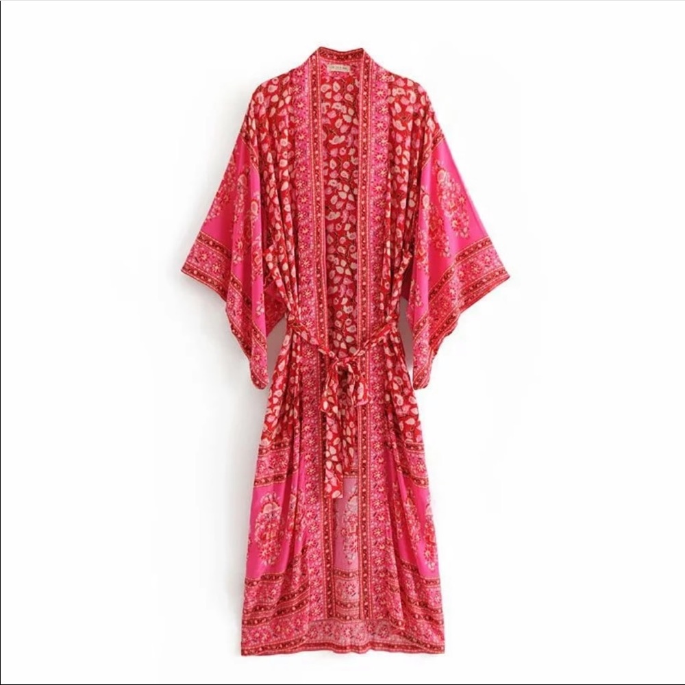 5⭐️ FAV BESTSELLER Coral Red Delirium Kimono Robe - Picture 2 of 7